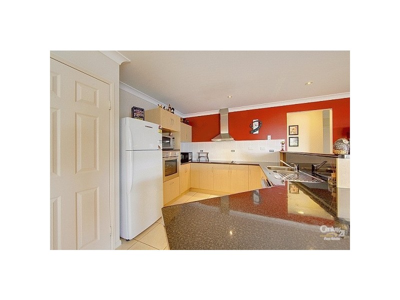 5 Irvinebank Road, Mount Low QLD 4818