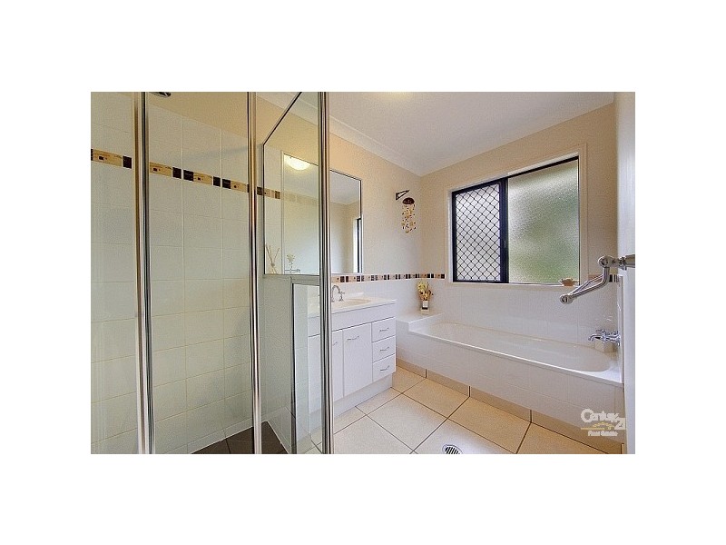 5 Irvinebank Road, Mount Low QLD 4818