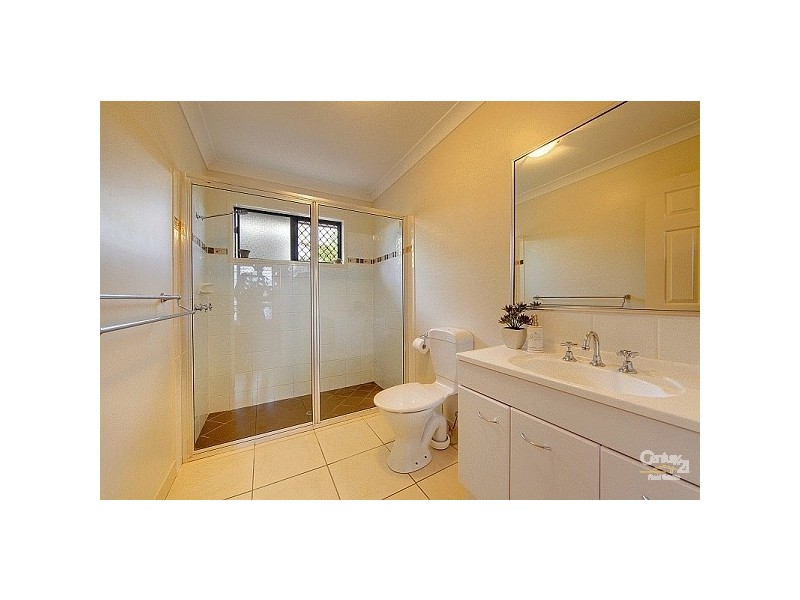 5 Irvinebank Road, Mount Low QLD 4818