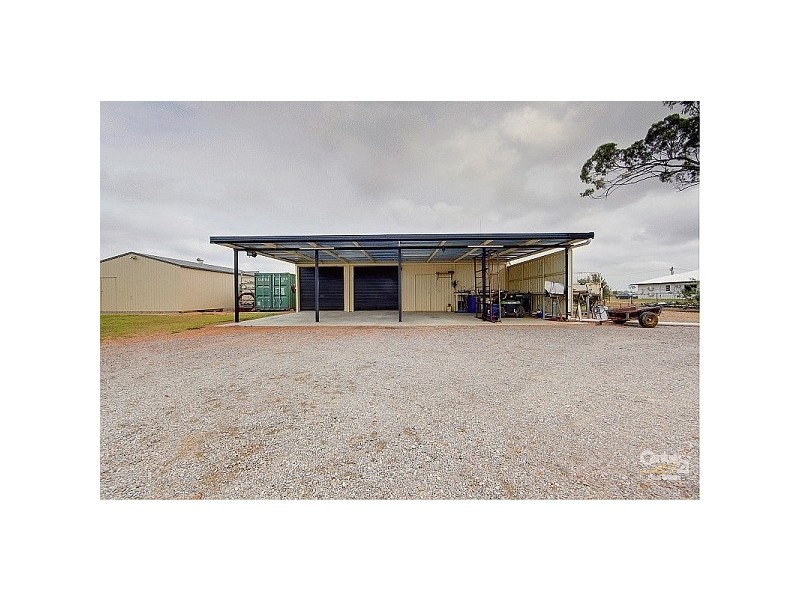 5 Irvinebank Road, Mount Low QLD 4818