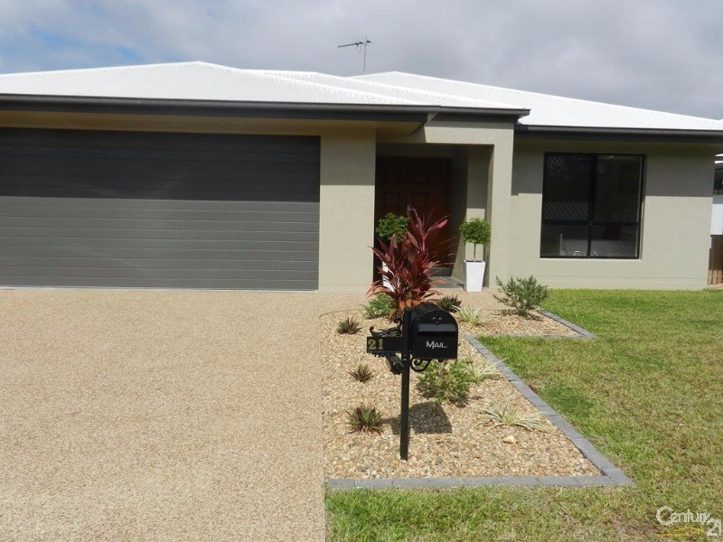 21 Currawinya Court, Bushland Beach QLD 4818