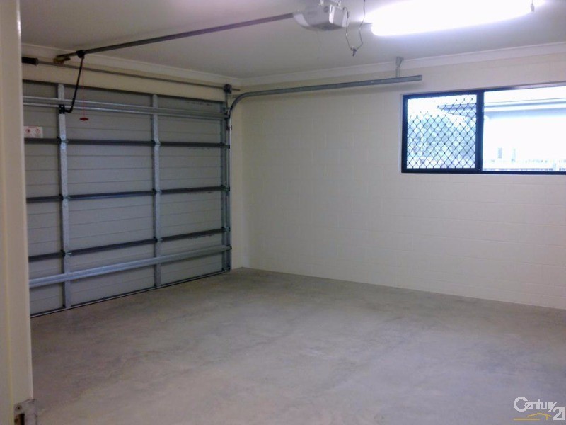 21 Currawinya Court, Bushland Beach QLD 4818