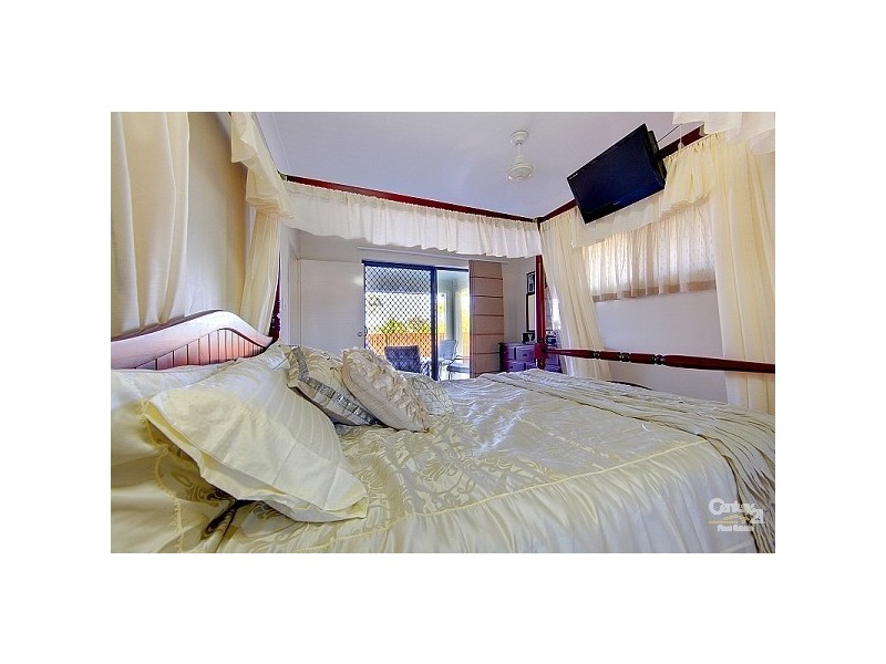 31 Dungurra Place, Bushland Beach QLD 4818