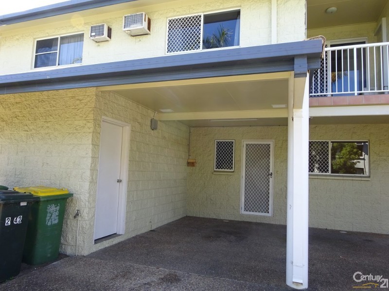 2/42 Cheyne Street, Pimlico QLD 4812