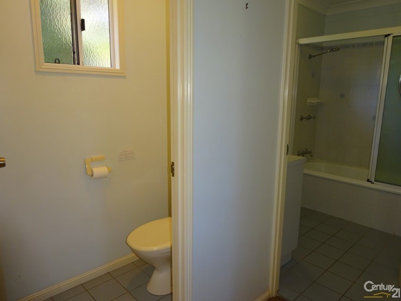 2/42 Cheyne Street, Pimlico QLD 4812