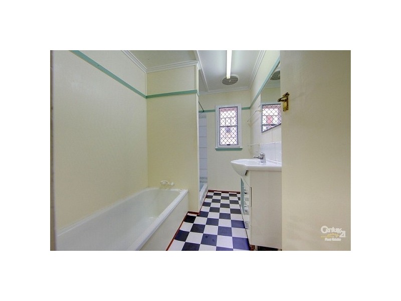 36 Illuta Street, Rasmussen QLD 4815