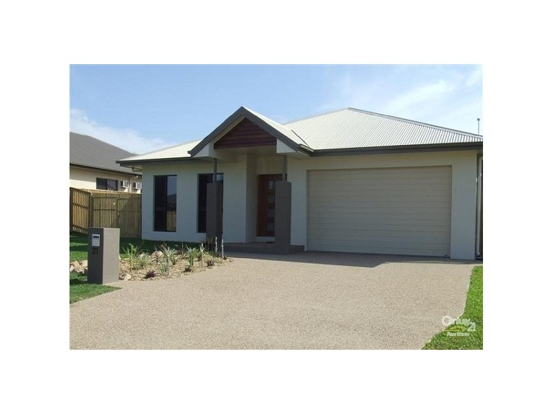 Bushland Beach QLD 4818
