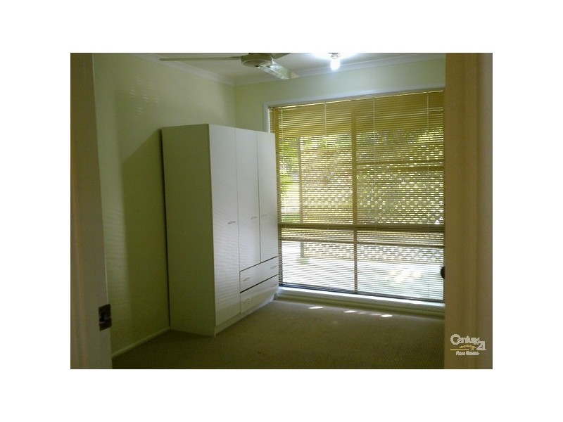 Bushland Beach QLD 4818