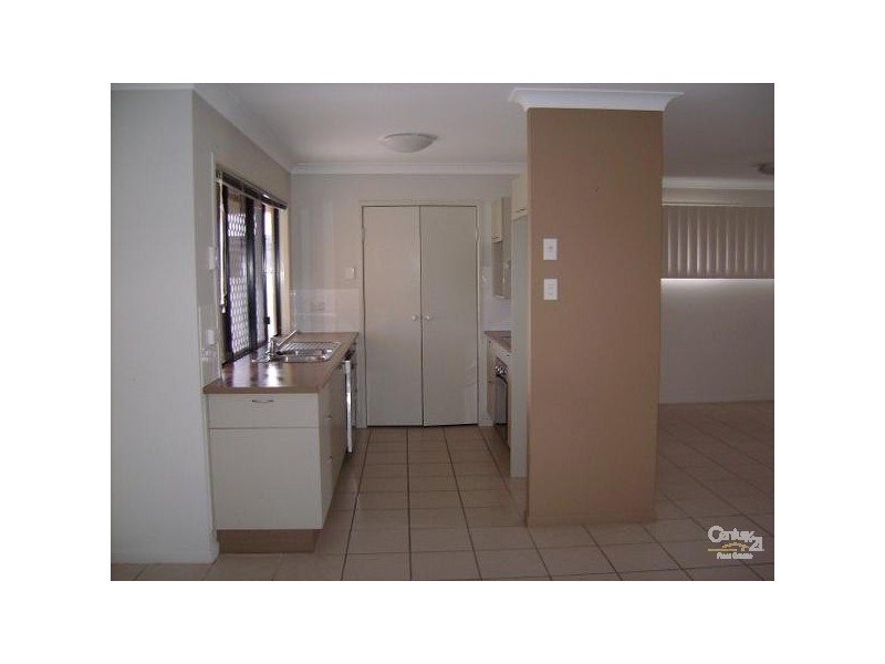 4 Maynard Court, Condon QLD 4815