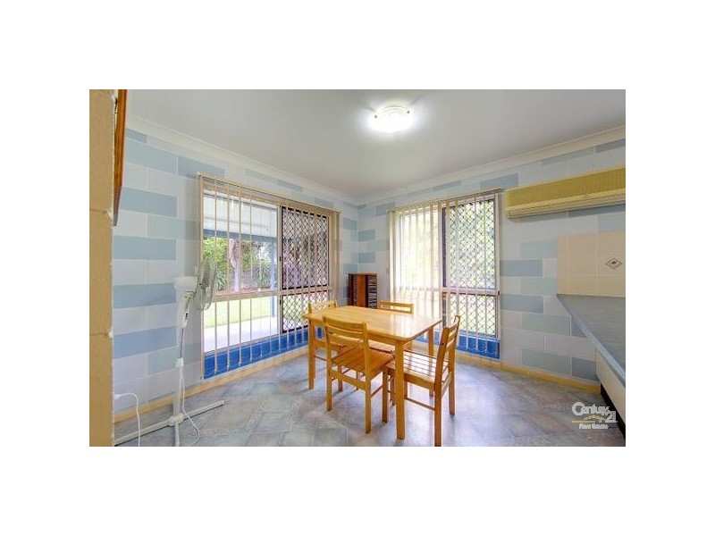 6 Noscov Crescent, Kelso QLD 4815