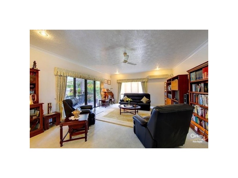 30 Hinchinbrook Drive, Thuringowa Central QLD 4817