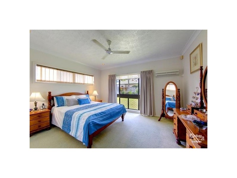 30 Hinchinbrook Drive, Thuringowa Central QLD 4817