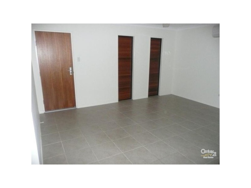 22 Strathburn Street, Mount Louisa QLD 4814