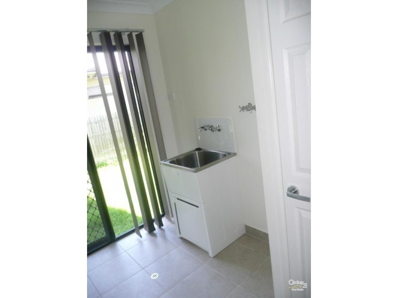 22 Strathburn Street, Mount Louisa QLD 4814