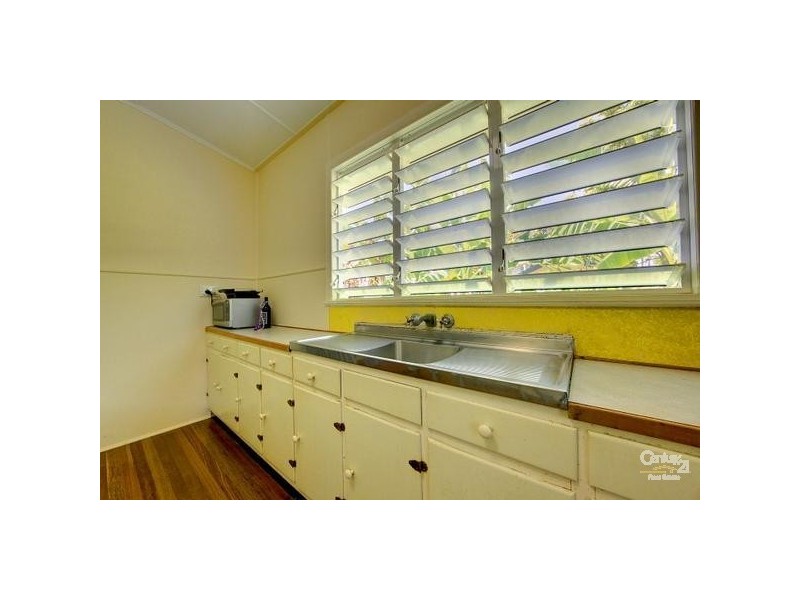 5 Bishop Street, Belgian Gardens QLD 4810