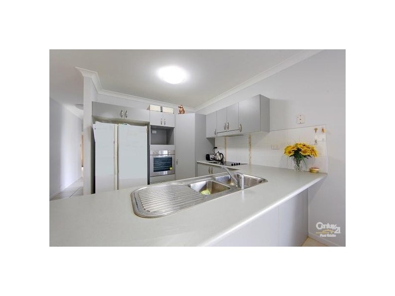 6 Dugong Crescent, Mount Louisa QLD 4814