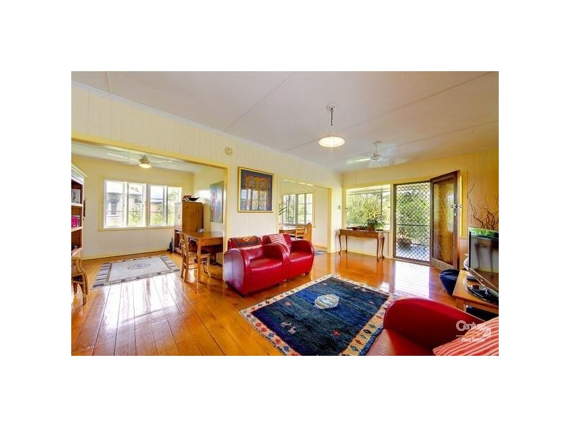 31 Park Street, Pimlico QLD 4812