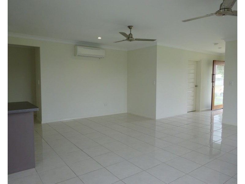 9 Benedore Street, Rasmussen QLD 4815