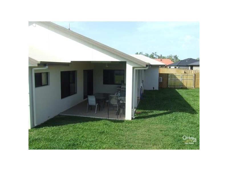 21 Anchorage Circuit, Bushland Beach QLD 4818