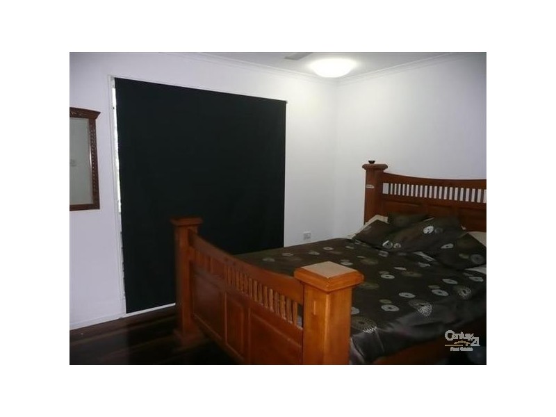 36 Julia Street, Kirwan QLD 4817