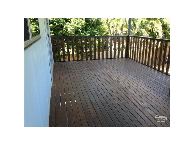 36 Julia Street, Kirwan QLD 4817