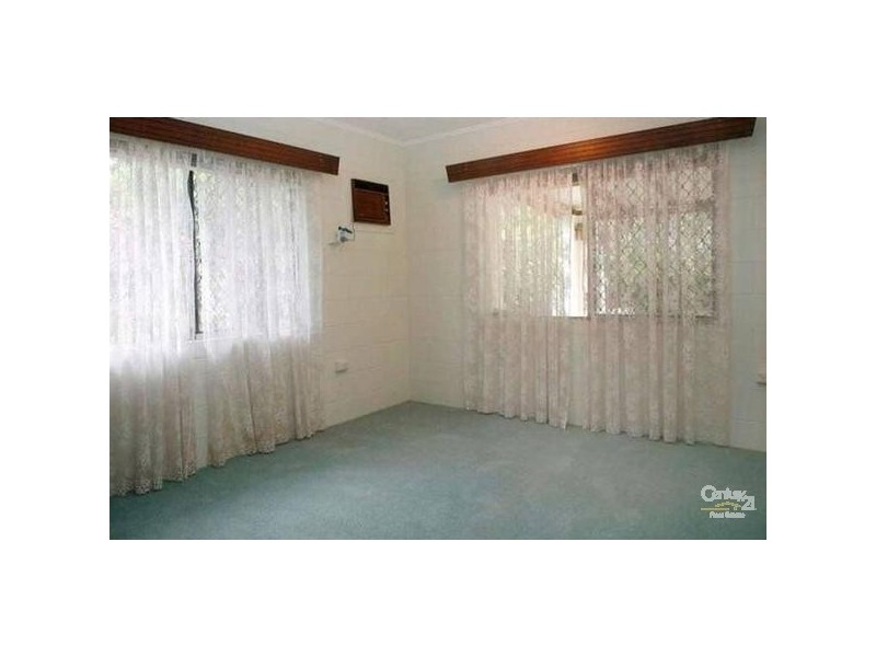 10 Badelona Street, Cranbrook QLD 4814