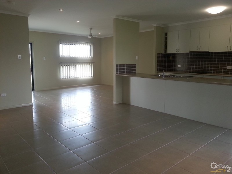 36 Beach Oak Drive, Mount Low QLD 4818