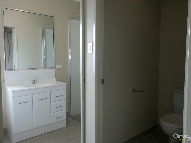 36 Beach Oak Drive, Mount Low QLD 4818