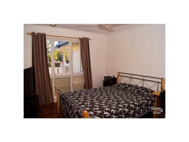 19 Illuta Street, Rasmussen QLD 4815