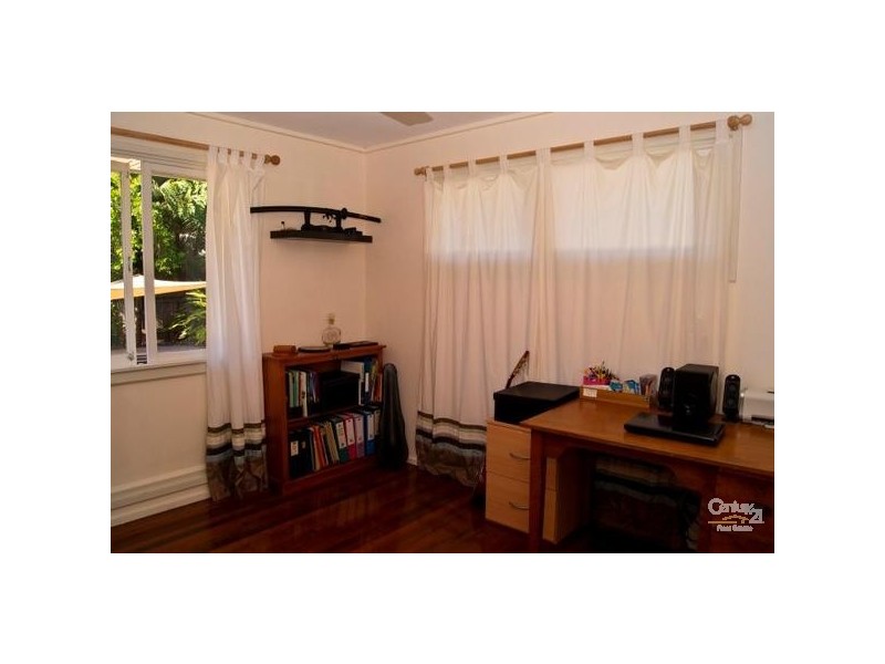 19 Illuta Street, Rasmussen QLD 4815