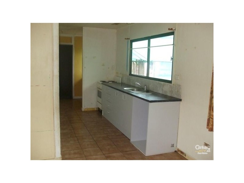 7 Samantha Street, Kelso QLD 4815