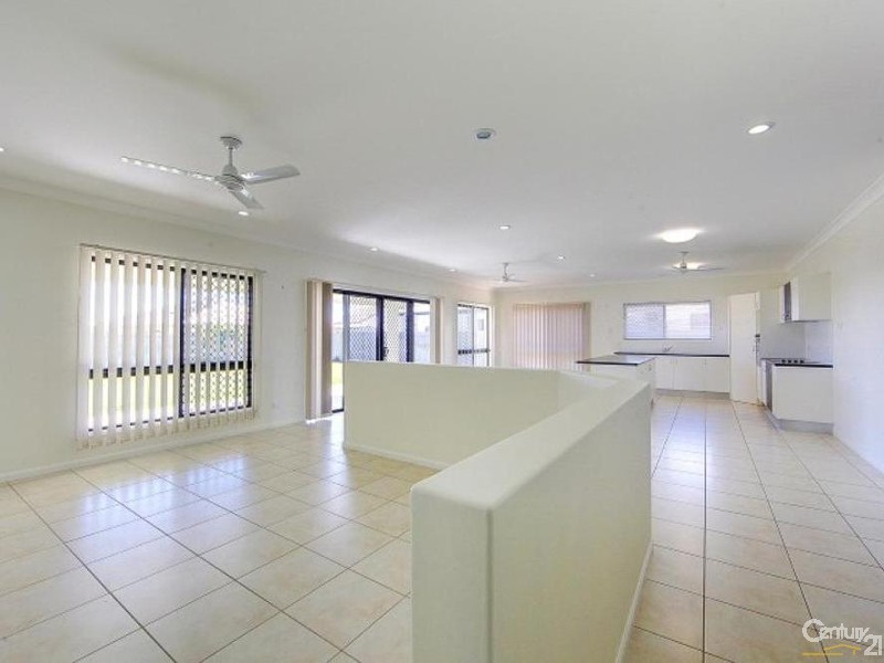 28 Lady Musgrave Circuit, Burdell QLD 4818