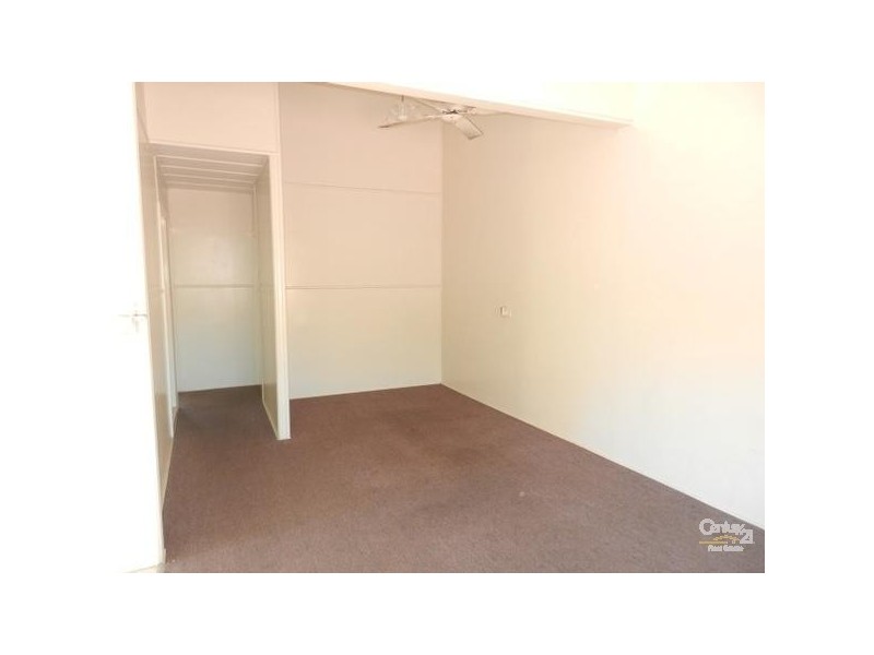 130 Francis Street, West End QLD 4810