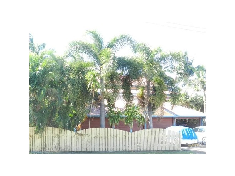 130 Francis Street, West End QLD 4810