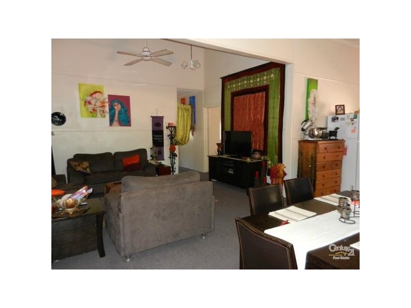 130 Francis Street, West End QLD 4810