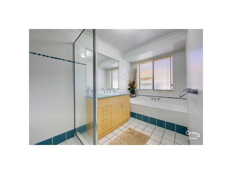 125 Greenwood Drive, Kirwan QLD 4817