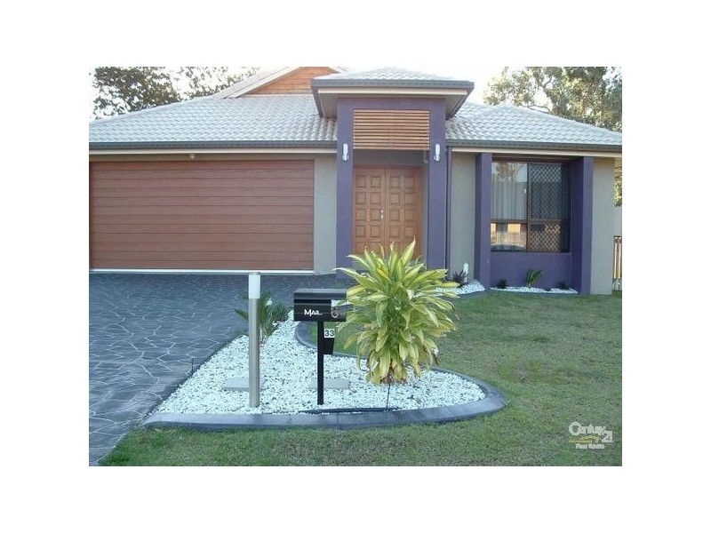 Bushland Beach QLD 4818