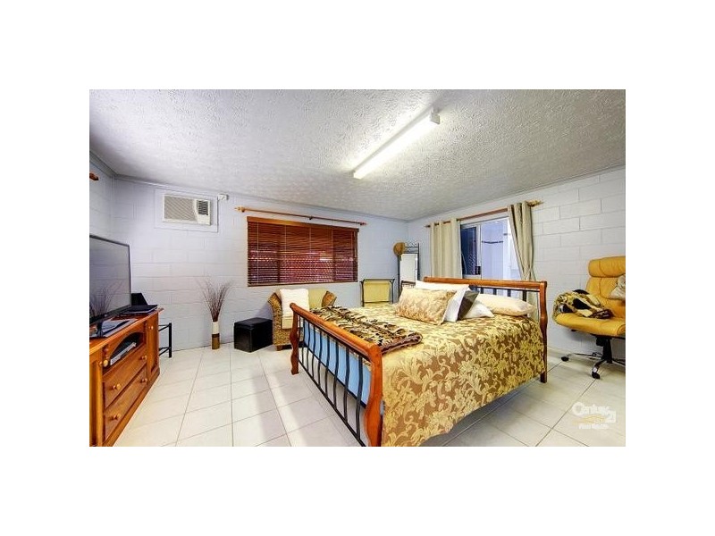 20 Corella Cres, Mount Louisa QLD 4814