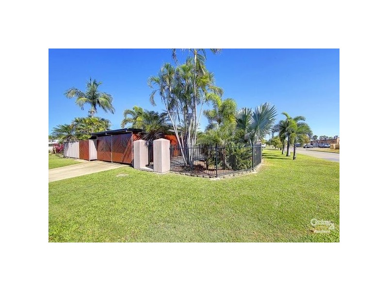 20 Corella Cres, Mount Louisa QLD 4814