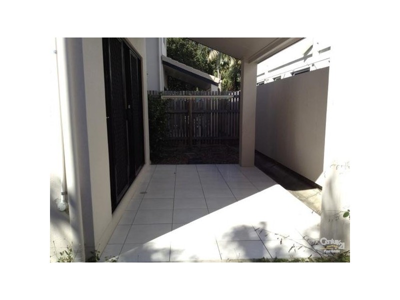 Pimlico QLD 4812