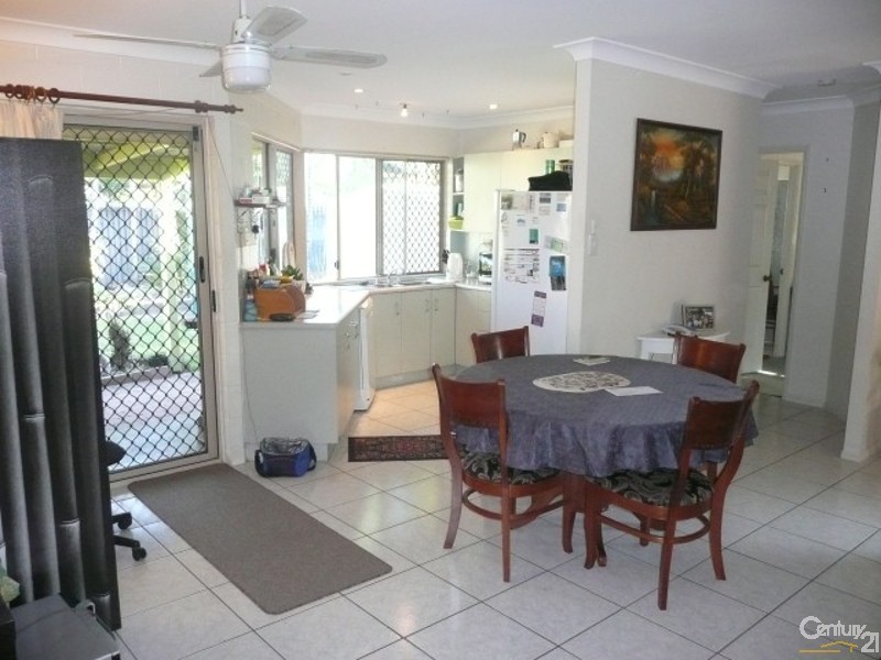 28 Chiquita Av, Rasmussen QLD 4815