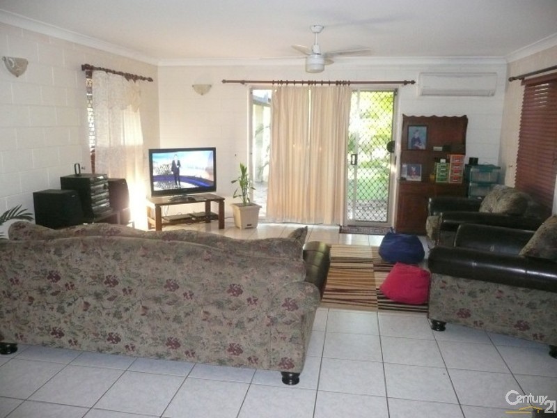 28 Chiquita Av, Rasmussen QLD 4815