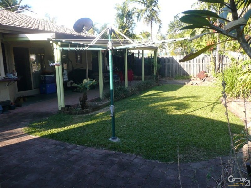 28 Chiquita Av, Rasmussen QLD 4815