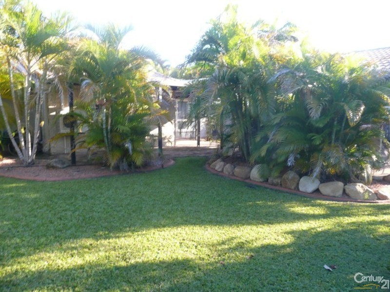 28 Chiquita Av, Rasmussen QLD 4815