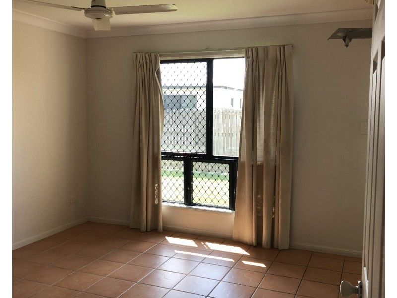 12 Mikado Court, Burdell QLD 4818