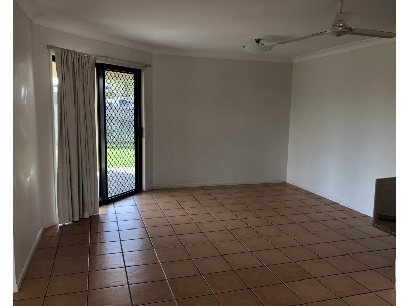 12 Mikado Court, Burdell QLD 4818