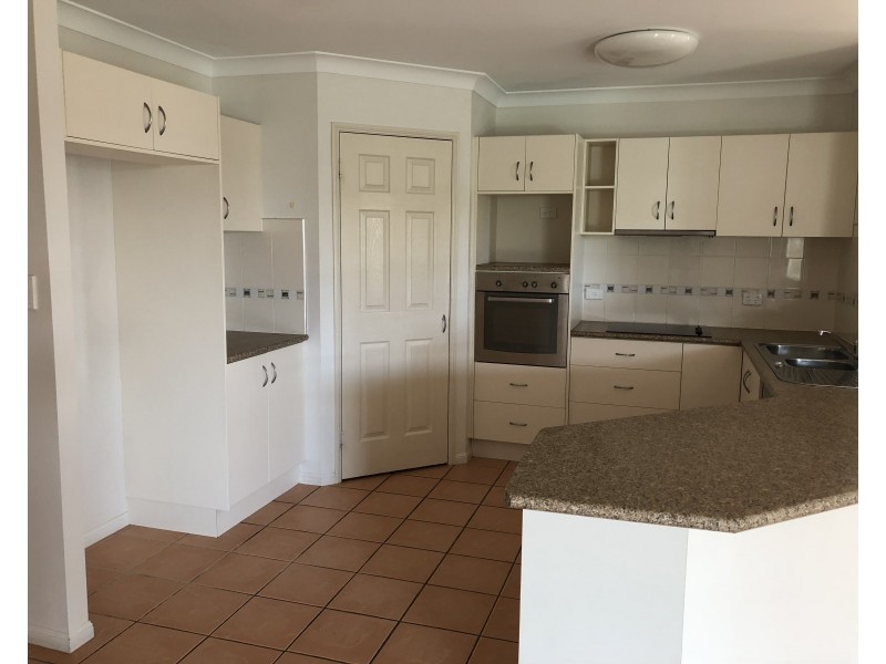 12 Mikado Court, Burdell QLD 4818