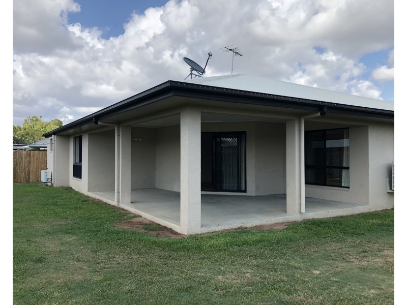 12 Mikado Court, Burdell QLD 4818