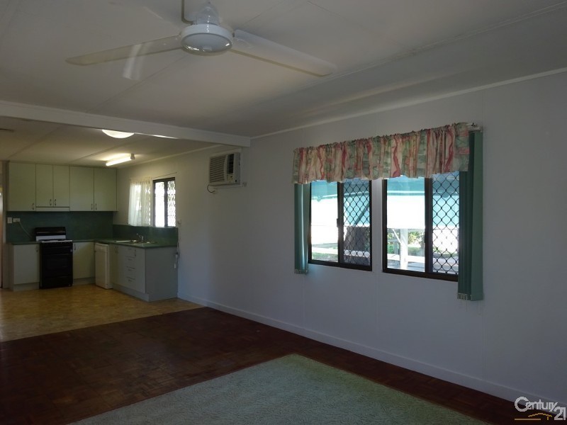 33 Munbilla Drive, Kelso QLD 4815