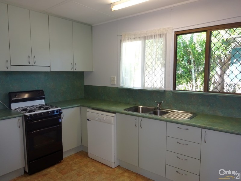 33 Munbilla Drive, Kelso QLD 4815